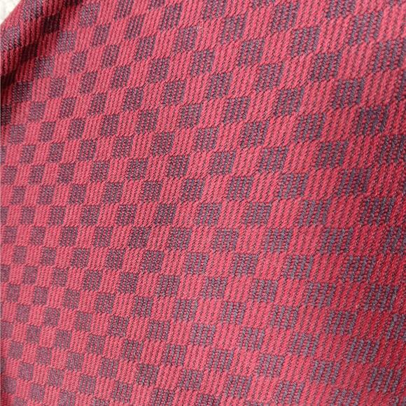 Upholstery or Tailoring Fabric by The Yard 116" x 54" Cherry Red Diamond Pattern - Picture 3 of 6